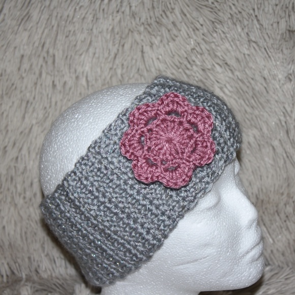 Beautiful NWOT Winter Crocheted Earwarmers - Picture 8 of 8